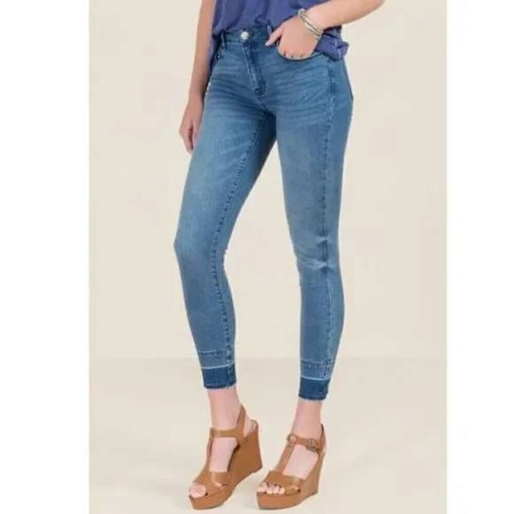 Harper Heritage Francesca Collection Women's Mid Rise Release Hem Skinny Crop Je